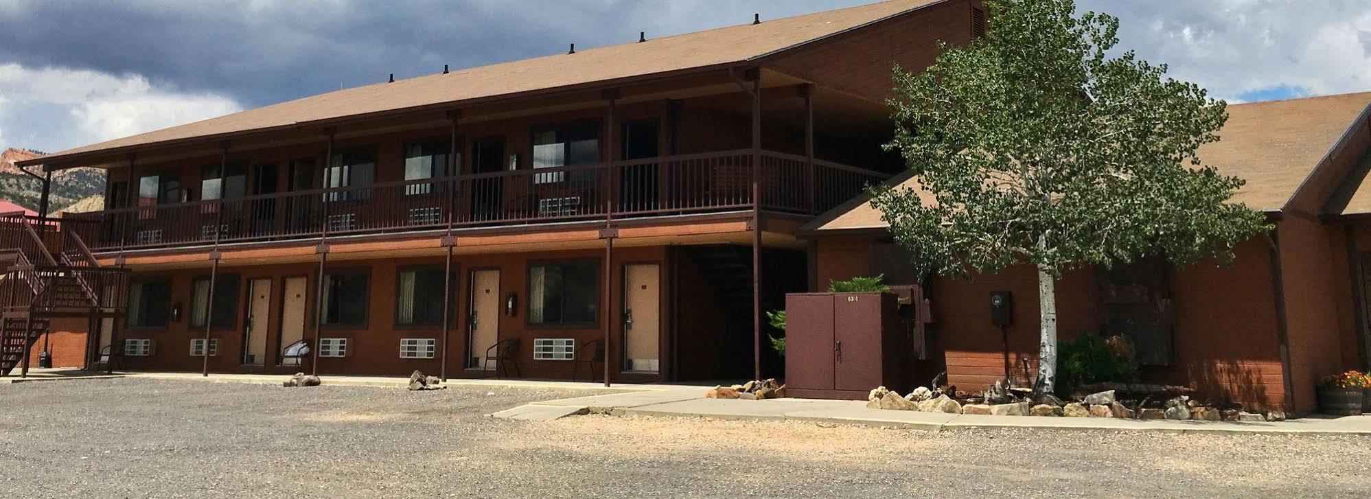 Red Ledges Hotel 2*