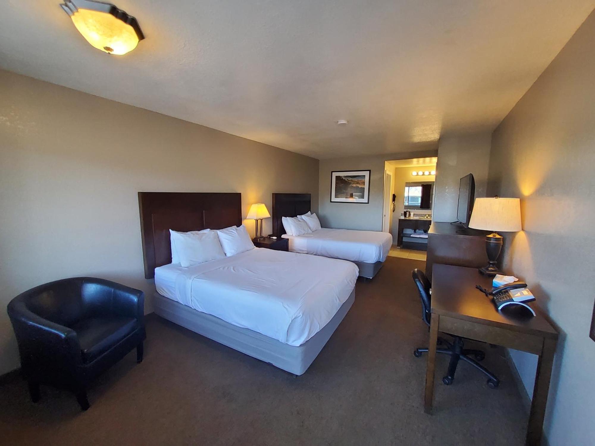 Red Ledges Hotel